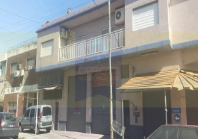 SANTIAGO DEL ESTERO 307, Lanus, Argentina, 2 Habitaciones Habitaciones, ,1 BañoBathrooms,Departamento,En Venta,SANTIAGO DEL ESTERO 307,1096