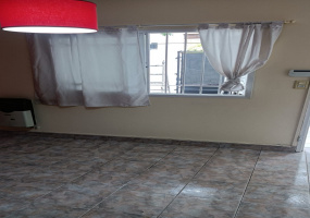 Pilcomayo 2387, Lanus, Argentina, ,Duplex,En Alquiler,Pilcomayo 2387,1105