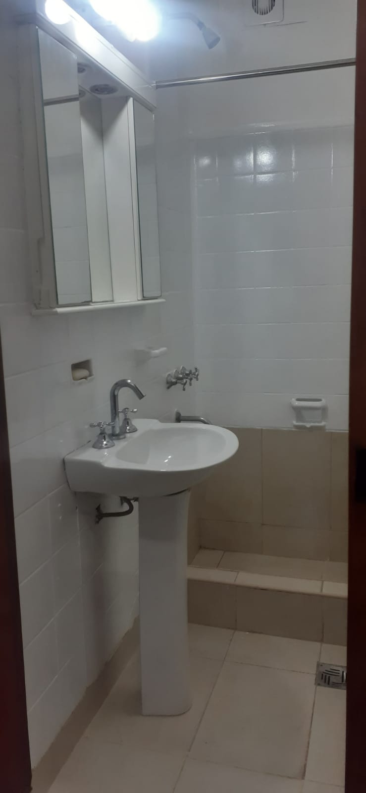 Pichincha 52, Lanus, Argentina, 1824, 2 Habitaciones Habitaciones, ,1 BañoBathrooms,Departamento,En Alquiler,Pichincha 52,1109