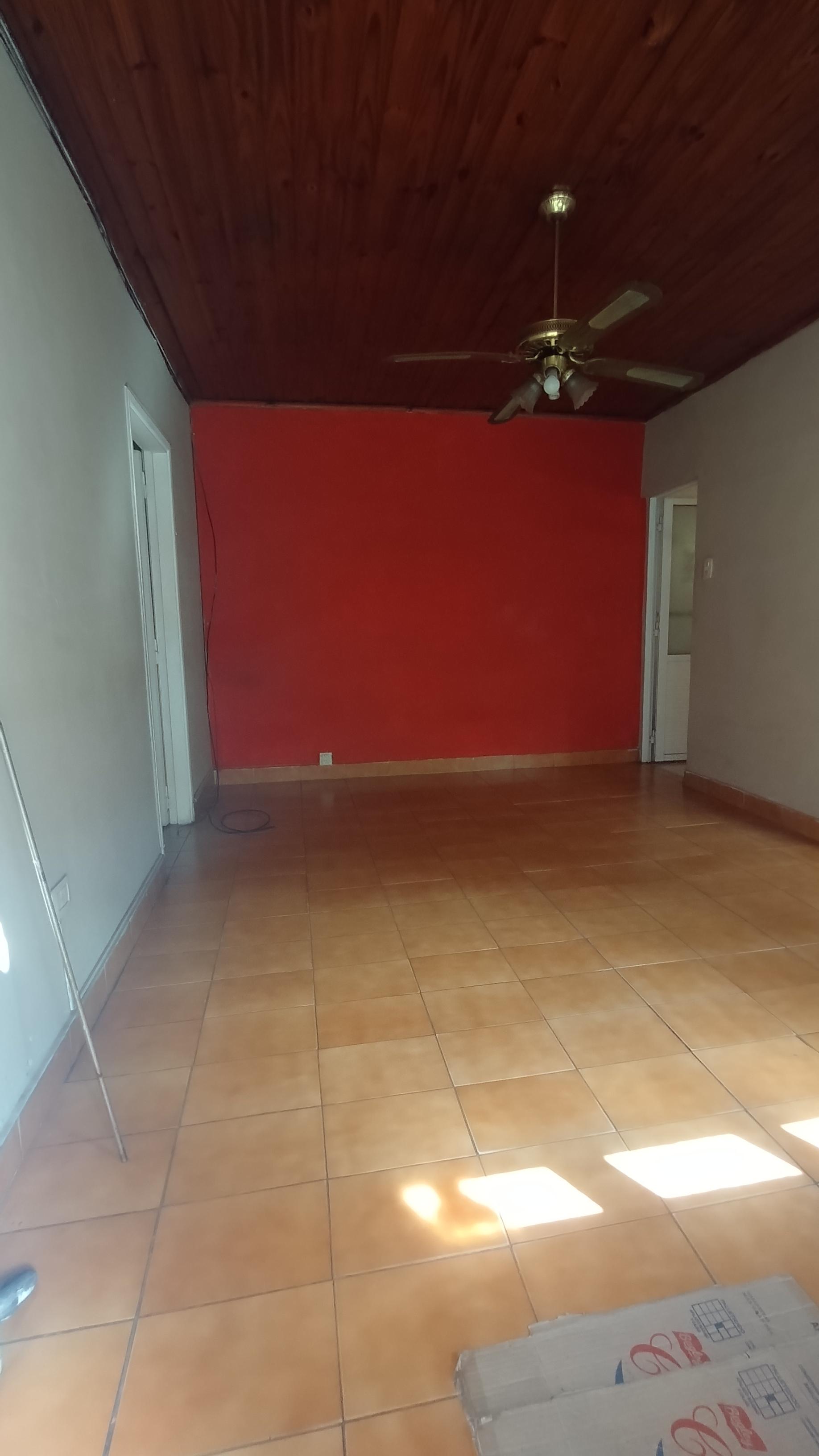 Juan Domingo Perón 2378, Valentín Alsina, Lanus, Argentina, 1 Dormitorio Habitaciones, ,1 BañoBathrooms,Departamento,En Alquiler,Juan Domingo Perón 2378,1111