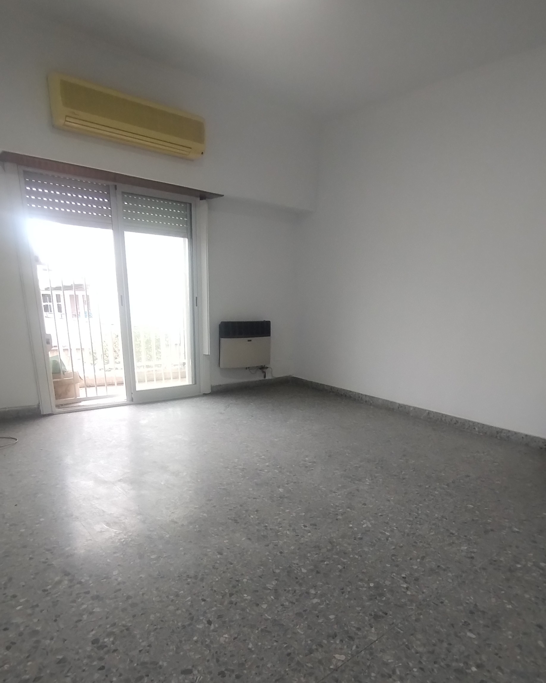 Santiago del Estero 307, Lanus, Argentina, 2 Habitaciones Habitaciones, ,1 BañoBathrooms,Departamento,En Alquiler,Santiago del Estero 307, Lanus,1123