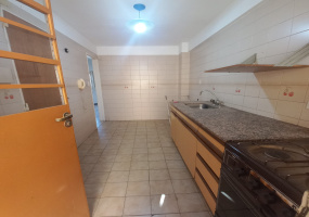 Itapiru 591, Valentín Alsina, Lanus, Argentina, 2 Habitaciones Habitaciones, ,2 BathroomsBathrooms,Departamento,En Venta,Itapiru 591, Valentín Alsina, Lanus,1152