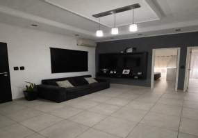 Carlos Fiorito 526, de Piñeiro, Partido de Avellan, Argentina, 3 Habitaciones Habitaciones, ,1 BañoBathrooms,Departamento,En Venta,Carlos Fiorito 526, de Piñeiro, Partido de Avellan,1156