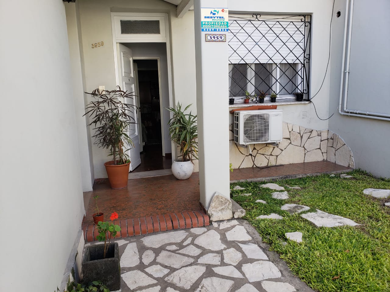 JEAN JAURES 3959, VALENTIN ALSINA, LANUS OESTE, BUENOS AIRES, Argentina, ,Casa,En Venta,JEAN JAURES 3959,1011
