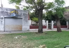 ITAPIRU 1379, ESQ FORMOSA, VALENTIN ALSINA, BUENOS AIRES, Argentina, ,Casa,En Venta,ITAPIRU 1379, ESQ FORMOSA, VALENTIN ALSINA,1021