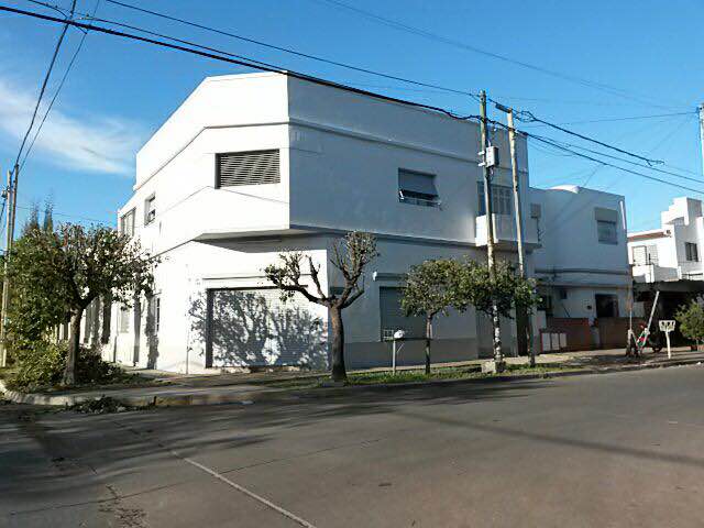 UCRANIA 300, BUENOS AIRES, Argentina, ,Local,En Alquiler,UCRANIA 300,1036