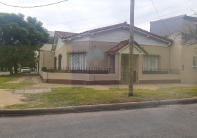 UDAONDO 2195, LANUS OESTE, BUENOS AIRES, Argentina, ,Casa,En Alquiler,UDAONDO 2195, LANUS OESTE,1068
