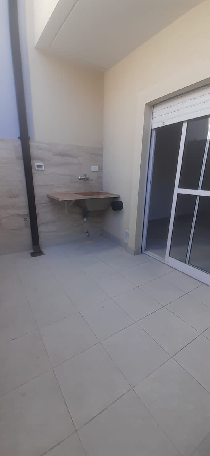 SANTIAGO DEL ESTERO 840, Lanus, Argentina, 1824, 1 Dormitorio Habitaciones, ,1 BañoBathrooms,Departamento,En Alquiler,SANTIAGO DEL ESTERO 840,1071