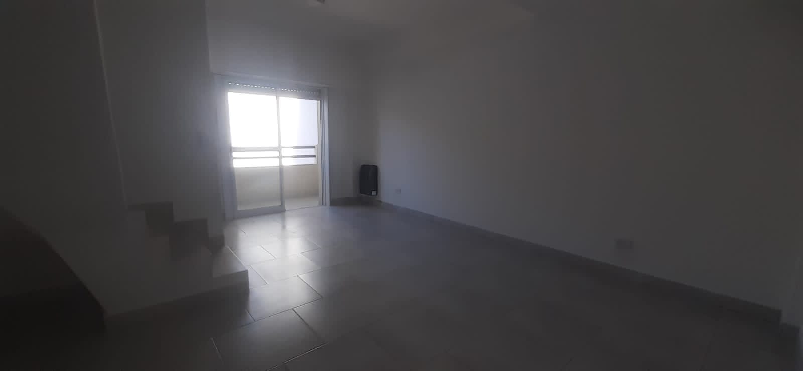 SANTIAGO DEL ESTERO 840, Lanus, Argentina, 1824, ,Duplex,En Alquiler,SANTIAGO DEL ESTERO 840,1072