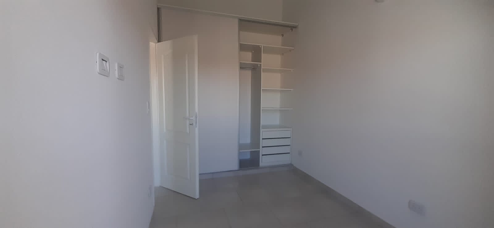 SANTIAGO DEL ESTERO 840, Lanus, Argentina, 1824, ,Duplex,En Alquiler,SANTIAGO DEL ESTERO 840,1073