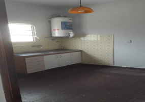 MAZZA 2783, Lanus, Argentina, 1824, ,Casa,En Alquiler,MAZZA 2783,1076